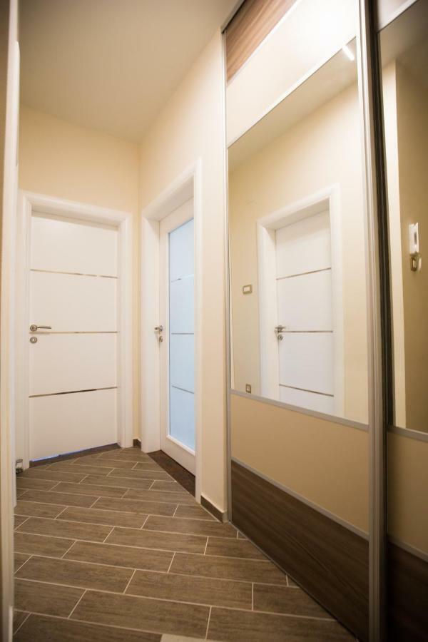 Apartman Luna เทรบินเย ภายนอก รูปภาพ